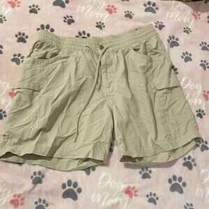 Columbia Men's Light Tan Cargo Shorts